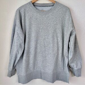 Aerie Heather Grey Oversized Side-Slit Crewneck Sweatshirt - Women’s Size Medium
